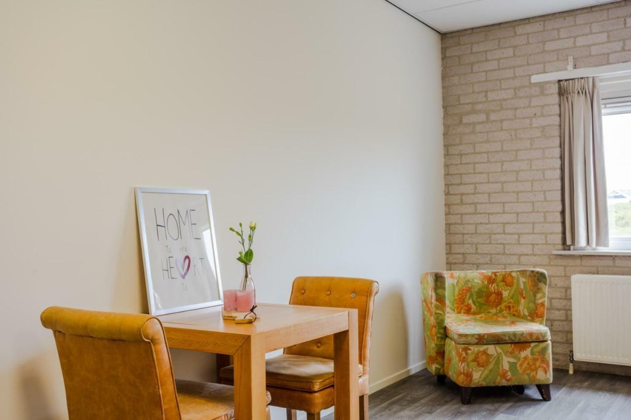 Hotel Corfwater Petten Kültér fotó